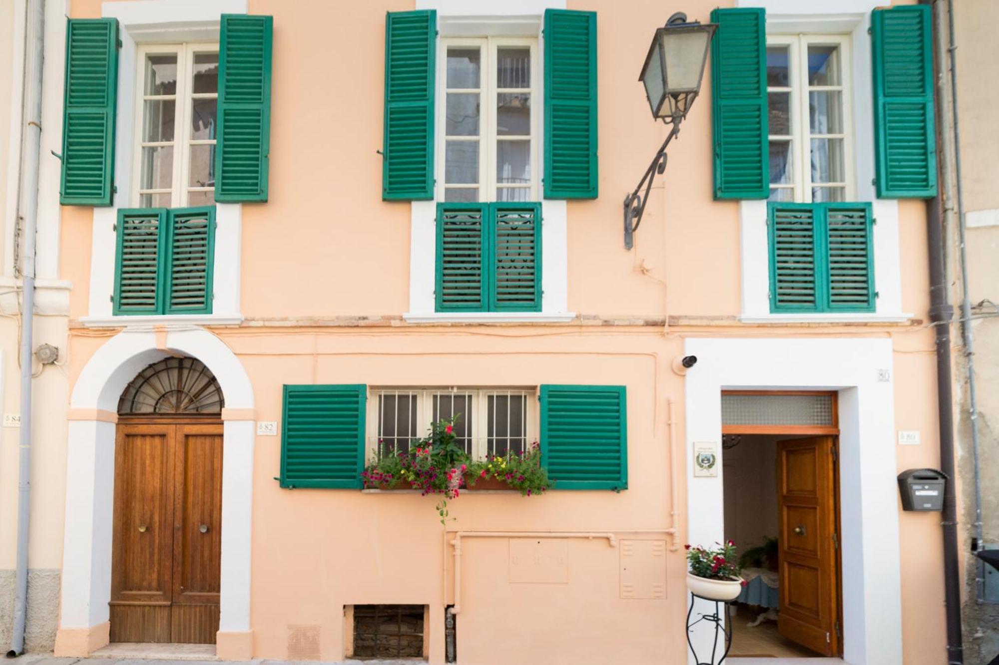 Charmante vakantiewoning 'Casa Di Tonno' Loreto Aprutino Exterior foto